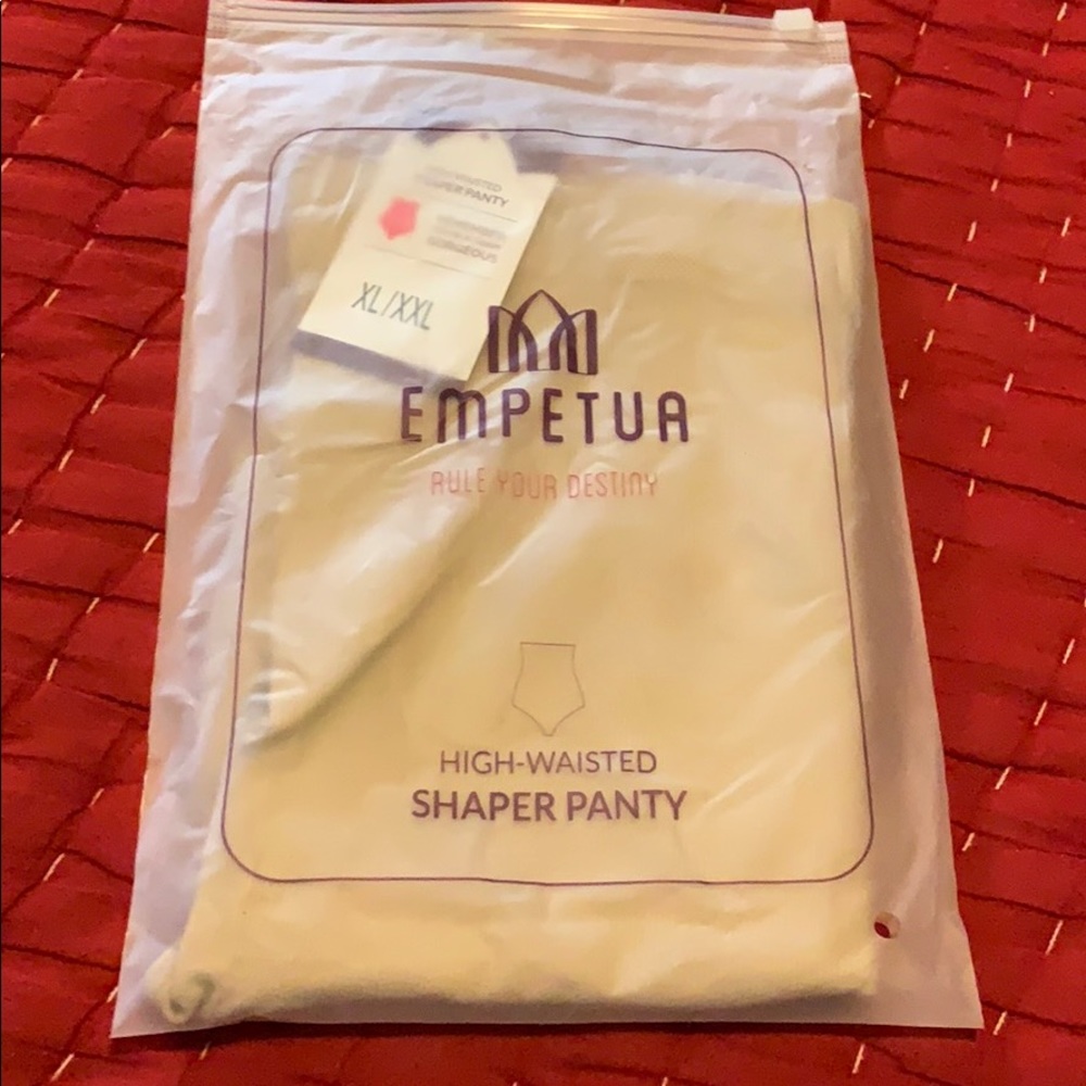NWT shapermint high waisted shaped panty